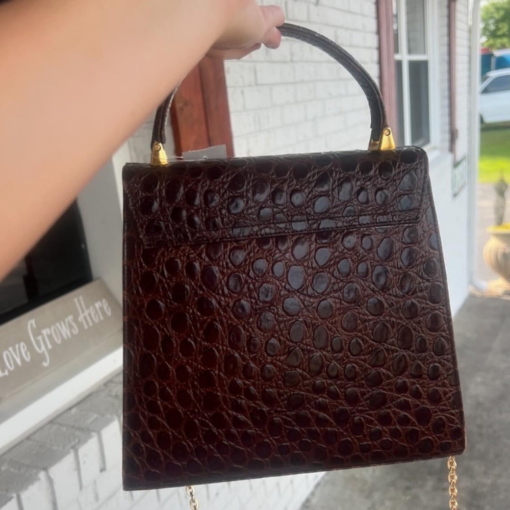 💎✨VERY RARE!💎✨Iconic Auth Salvatore Ferragamo Gancini 2way Croc Embossed Brown - Picture 6 of 17